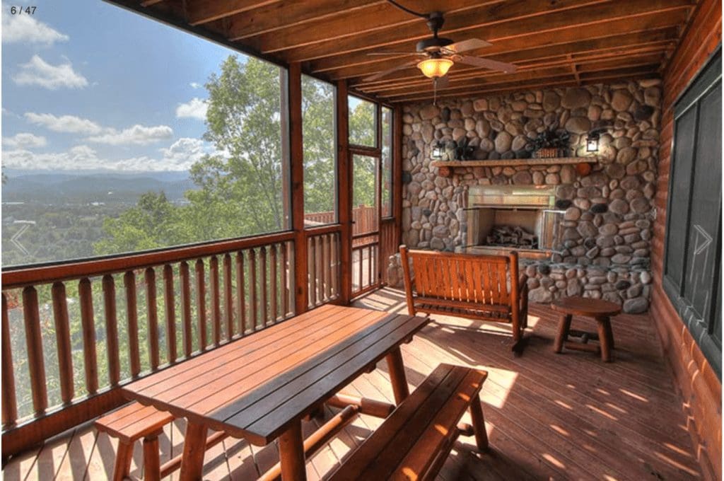 Smoky Mountain Retreat Cabin image